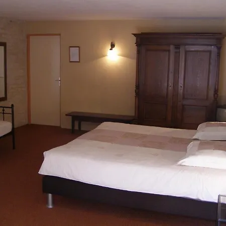Charme La Dominotte Hotel 2*